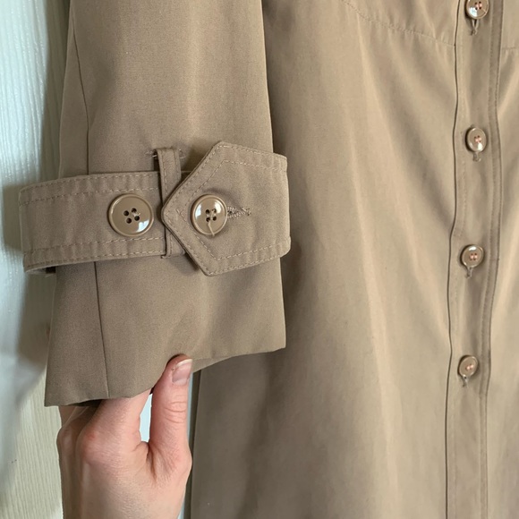 Classic J. Gallery Khaki Tan Long Trenchcoat size 10/11 - Picture 10 of 10